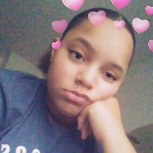 Meet your Posher, Neomi